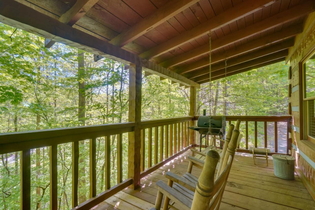 Gatlinburg Cabin With Hot Tub About 6 Mi To Downtown! Exteriör bild