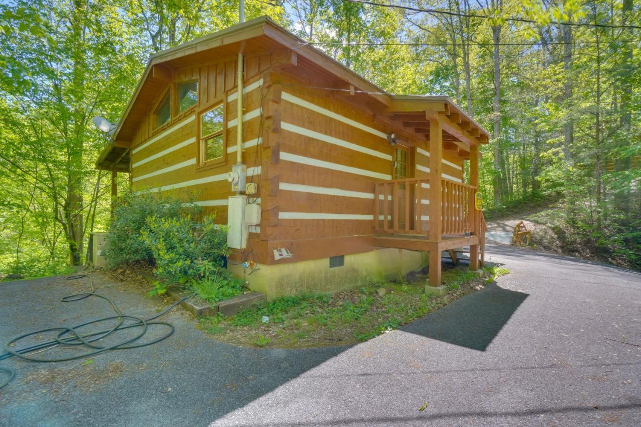 Gatlinburg Cabin With Hot Tub About 6 Mi To Downtown! Exteriör bild