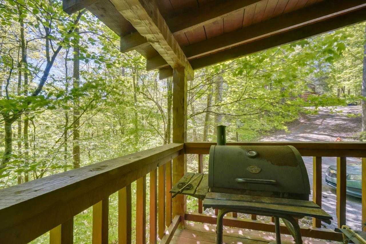 Gatlinburg Cabin With Hot Tub About 6 Mi To Downtown! Exteriör bild